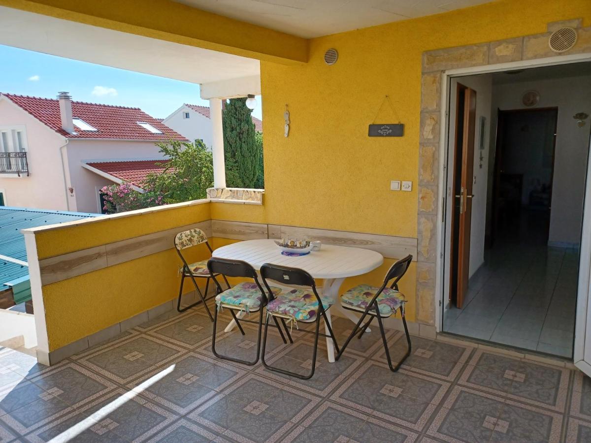 Apartmani Jakovljevic Murter Zewnętrze zdjęcie